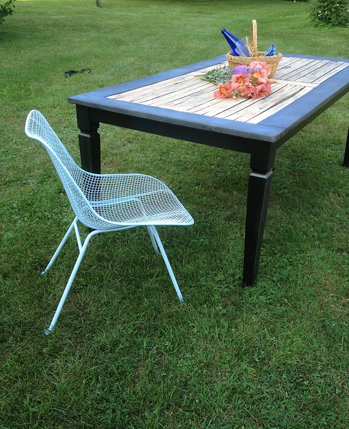 Weatherproof Country Table after