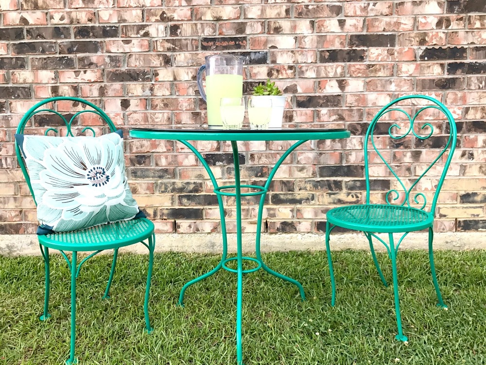 Rusty bistro table makeover