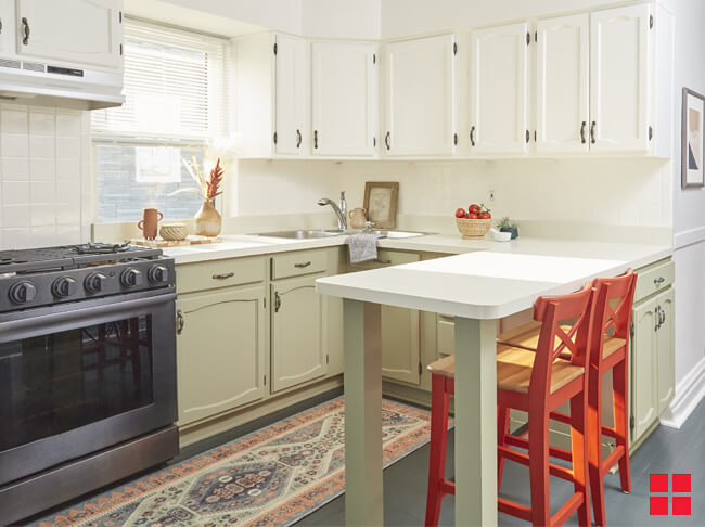 Kitchen Cabinet Refresh