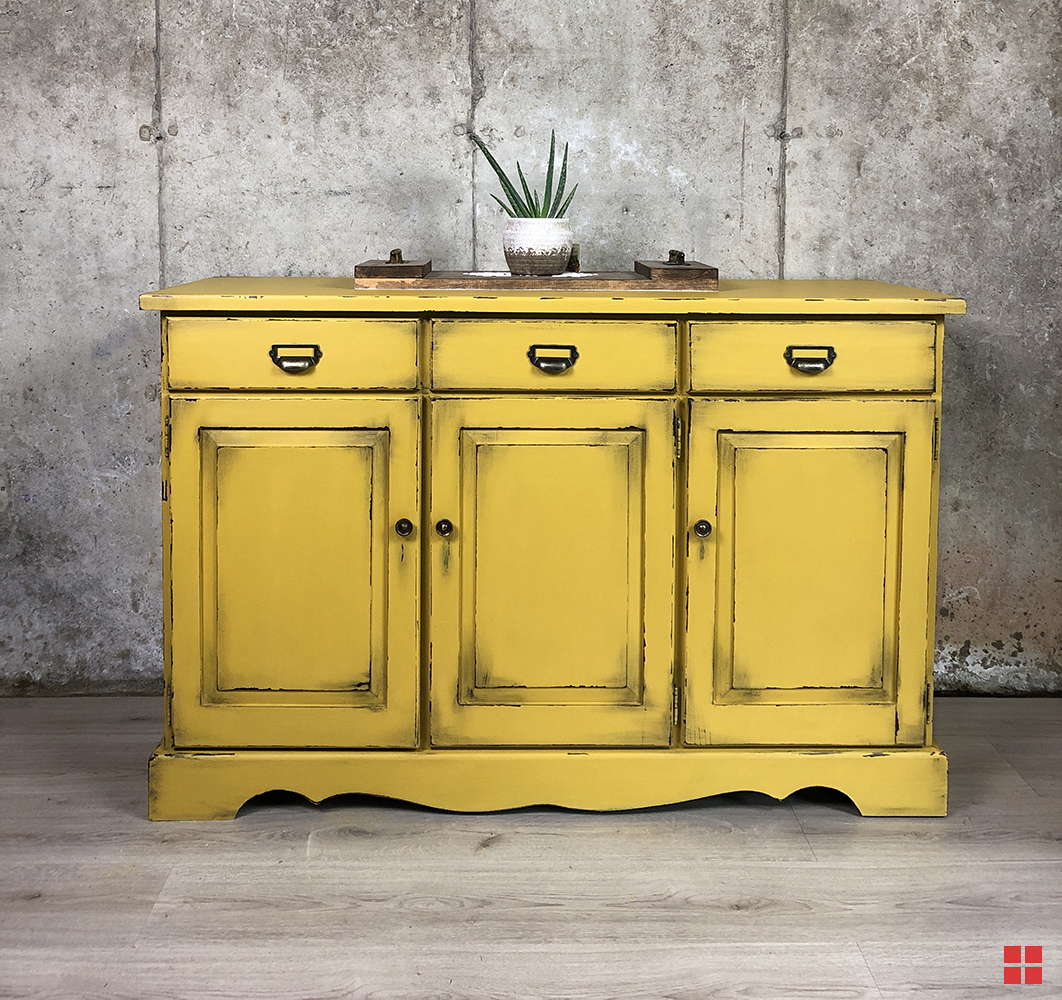Accent Cabinet Makeover