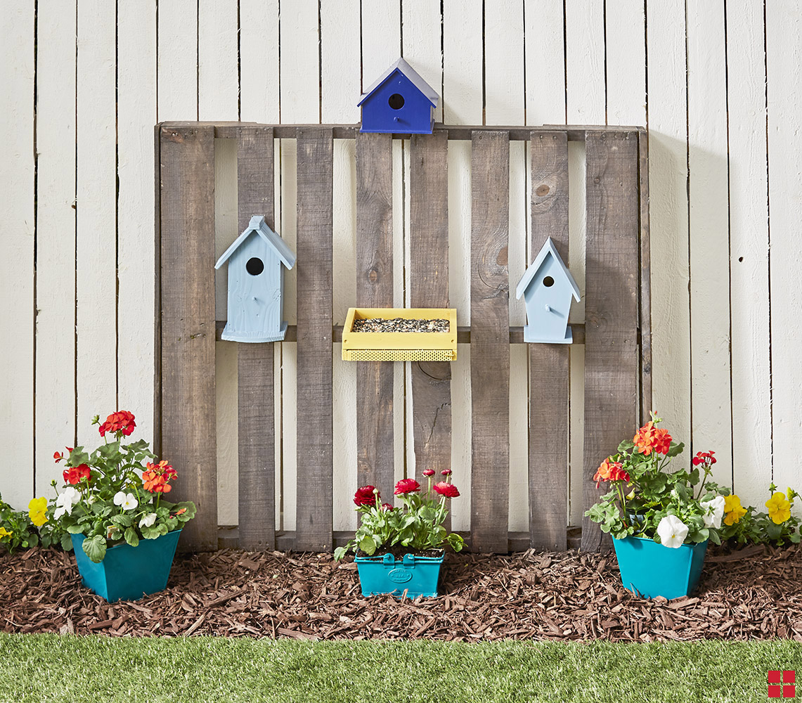 Birdhouse Pallet  